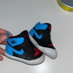 Jordan Crib Shoes Chi Size 2c
